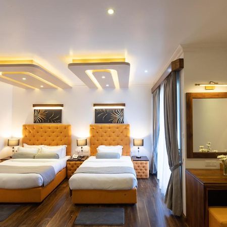 Hotel Grand Turf Nuwara Eliya Bagian luar foto