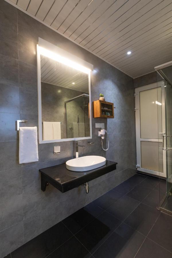 Hotel Grand Turf Nuwara Eliya Bagian luar foto