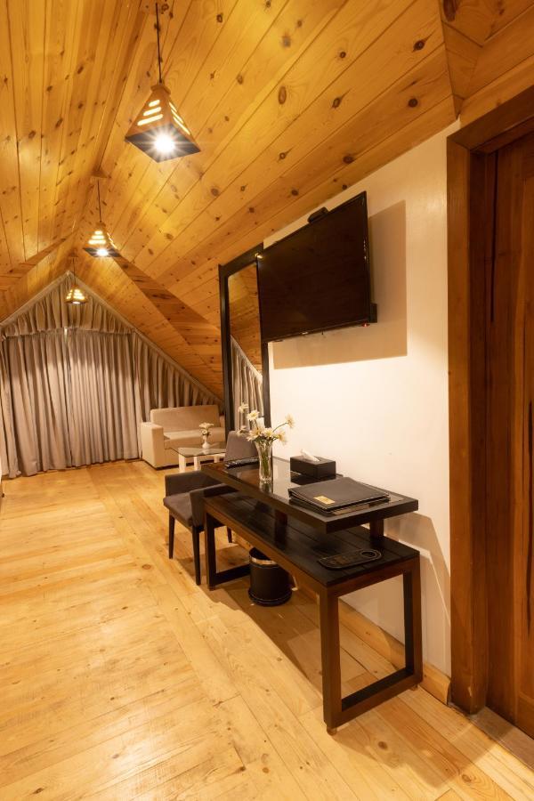 Hotel Grand Turf Nuwara Eliya Bagian luar foto
