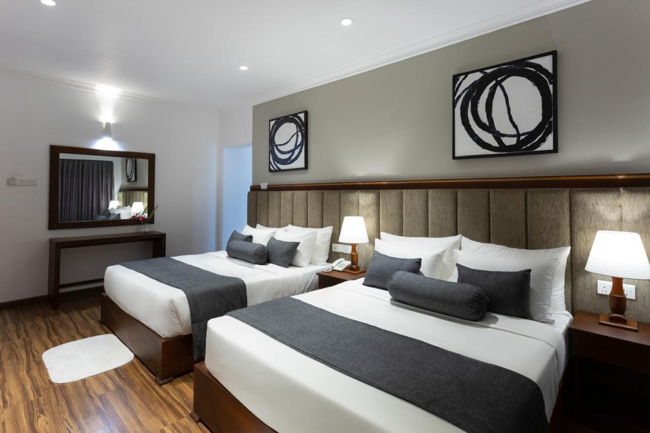 Hotel Grand Turf Nuwara Eliya Bagian luar foto