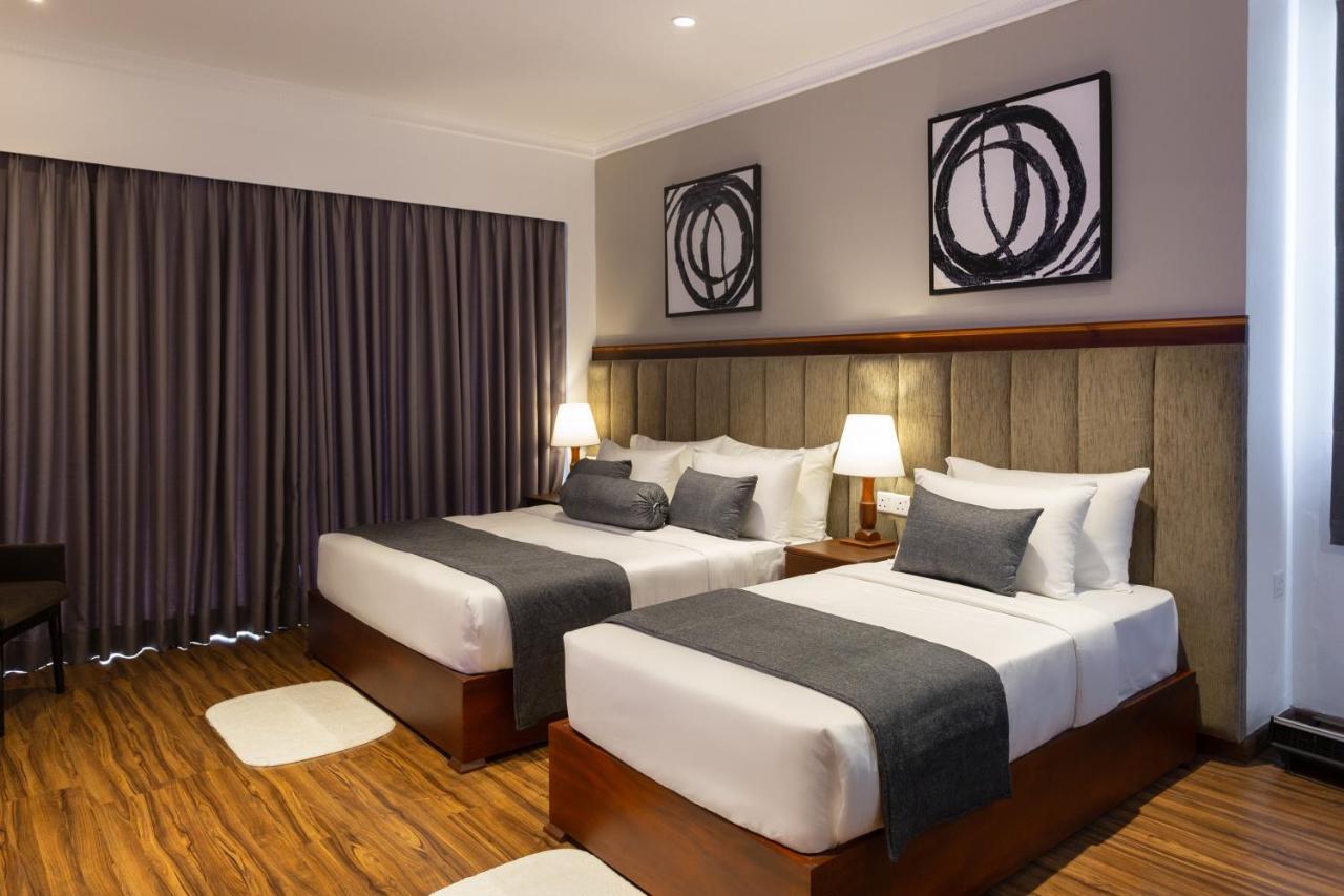 Hotel Grand Turf Nuwara Eliya Bagian luar foto